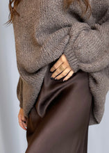 Lade das Bild in den Galerie-Viewer, BLACK DEAL No. 3 Oversize So Soft Turtleneck Pullover | kein Umtausch!