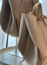 Lade das Bild in den Galerie-Viewer, Tote Bag Paulina | Taupe, Ecru, Camel