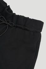 Lade das Bild in den Galerie-Viewer, Mavie Sweat Shorts Black | Oh April x Saint Sass
