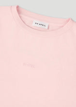 Lade das Bild in den Galerie-Viewer, BF T-Shirt Fleur Powder Blush | Oh April