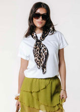 Lade das Bild in den Galerie-Viewer, Summer Shell T-Shirt | Colourful Rebel