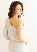 Lade das Bild in den Galerie-Viewer, Oneshoulder Musselin Jumpsuit | "CALI" | Beige & Schwarz
