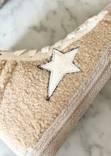 Lade das Bild in den Galerie-Viewer, Sneaker Vintage High "STAR"