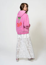Lade das Bild in den Galerie-Viewer, Boyfriend Hoodie Cherish | Fuchsia Acid