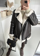 Lade das Bild in den Galerie-Viewer, Aviator Jacke "ICON" | WithBlack