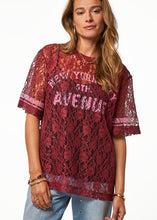 Lade das Bild in den Galerie-Viewer, Lace Shirt Burgundy | My Jewellery