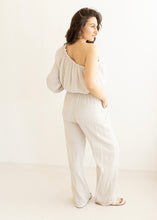 Lade das Bild in den Galerie-Viewer, Oneshoulder Musselin Jumpsuit | "CALI" | Beige & Schwarz