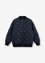 Lade das Bild in den Galerie-Viewer, Quilted Bomber Jacke | ALIX The Label