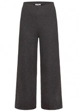 Lade das Bild in den Galerie-Viewer, Wide Leg Pants Polaris aus Jersey-Rippstrick in zwei Farben | Senses.The Label