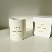 Lade das Bild in den Galerie-Viewer, Fresh Laundry Duftkerze | Lou Loto