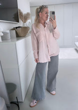 Lade das Bild in den Galerie-Viewer, Wide Leg Jeans washed Grey| Redial