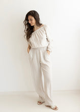 Lade das Bild in den Galerie-Viewer, Oneshoulder Musselin Jumpsuit | "CALI" | Beige & Schwarz