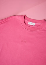 Lade das Bild in den Galerie-Viewer, Regular Sweater Mental Health Pink | Oh April