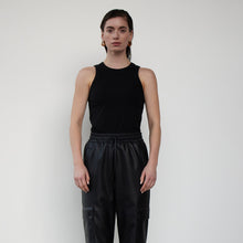 Lade das Bild in den Galerie-Viewer, Basic Tank Top | WithBlack, Schwarz