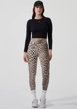 Lade das Bild in den Galerie-Viewer, Ica Longsleeve Black | Oh April
