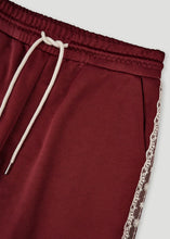 Lade das Bild in den Galerie-Viewer, Kael Lace Trackpants Merlot | Oh April
