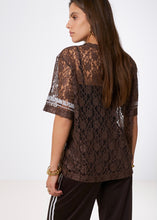 Lade das Bild in den Galerie-Viewer, Lace Shirt Mokka | My Jewellery
