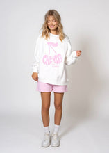 Lade das Bild in den Galerie-Viewer, Oversized Sweater Cherish the Moment Pearl
