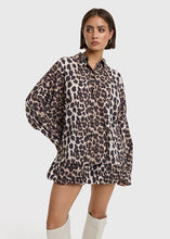 Lade das Bild in den Galerie-Viewer, Animal Blouse | ALIX The Label

