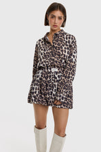 Lade das Bild in den Galerie-Viewer, Animal Blouse | ALIX The Label
