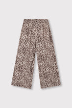 Lade das Bild in den Galerie-Viewer, Sporty Animal Pants | ALIX The Label
