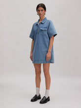 Lade das Bild in den Galerie-Viewer, Denim Dress Asta | Edited
