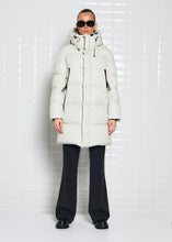 Lade das Bild in den Galerie-Viewer, 3/4 Pufferjacke „Abby“ Grey Sugar  | Withblack
