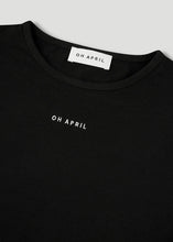 Lade das Bild in den Galerie-Viewer, Ica Longsleeve Black | Oh April

