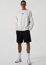 Lade das Bild in den Galerie-Viewer, Oh April Unisex Oversized Sweater  | Grau
