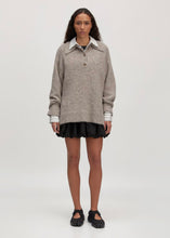 Lade das Bild in den Galerie-Viewer, Laiani Jumper Taupe | Edited
