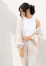 Lade das Bild in den Galerie-Viewer, So Soft Cardigan &quot;PAULA&quot;
