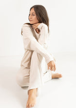 Lade das Bild in den Galerie-Viewer, Strickhose &quot;COZY DAY&quot; | Light Beige
