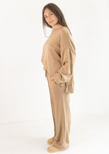 Lade das Bild in den Galerie-Viewer, Strickhose &quot;COZY DAY&quot; | Cognac
