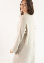 Lade das Bild in den Galerie-Viewer, Strickkleid &quot;MOU&quot; | Ecru
