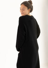 Lade das Bild in den Galerie-Viewer, Strickkleid &quot;MOU&quot; | Schwarz
