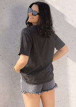Lade das Bild in den Galerie-Viewer, Statement T-Shirt | &quot;SELFLOVE&quot;
