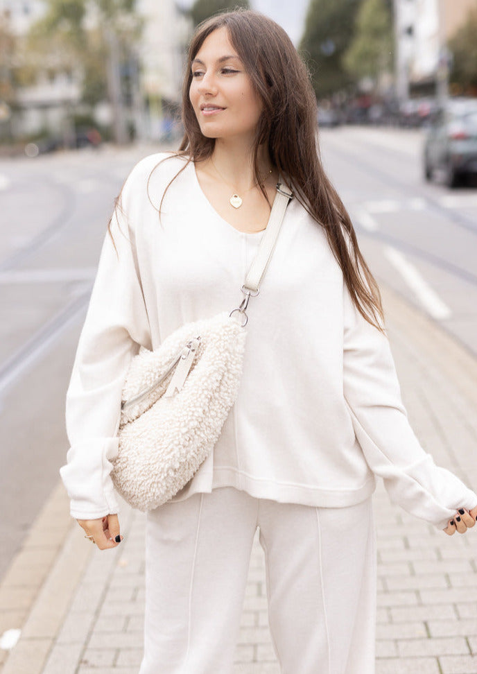 XL Crossbody Teddy Bag | Ecru