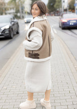 Lade das Bild in den Galerie-Viewer, Oversize Teddy Weste &quot;RUBY&quot; | Beige
