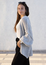 Lade das Bild in den Galerie-Viewer, So Soft Cardigan &quot;PAULA&quot;
