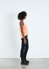 Lade das Bild in den Galerie-Viewer, Tina neon orange outryght
