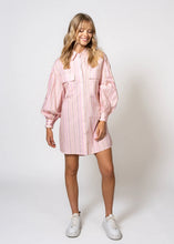 Lade das Bild in den Galerie-Viewer, Noni Shirt Dress Soft Blush Stripe | Off White
