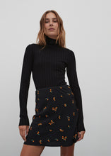 Lade das Bild in den Galerie-Viewer, Body Viola | EDITED
