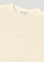 Lade das Bild in den Galerie-Viewer, OV Sweater Nostalgia Heart Off White | Oh April
