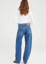 Lade das Bild in den Galerie-Viewer, Balloon Jeans CLARA Medium Blue | C.O.J
