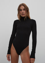 Lade das Bild in den Galerie-Viewer, Body Viola | EDITED
