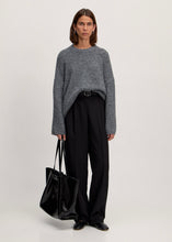 Lade das Bild in den Galerie-Viewer, Oversize Ulva Jumper
