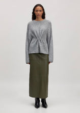 Lade das Bild in den Galerie-Viewer, Nori Jumper Grau | Edited
