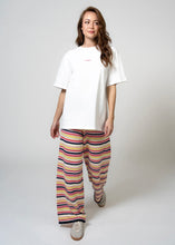 Lade das Bild in den Galerie-Viewer, Boyfriend T-Shirt Summer Party | Stripe Pearl
