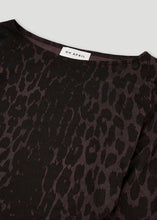 Lade das Bild in den Galerie-Viewer, Maeve Longsleeve Leo Truffle | Oh April
