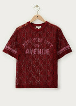 Lade das Bild in den Galerie-Viewer, Lace Shirt Burgundy | My Jewellery
